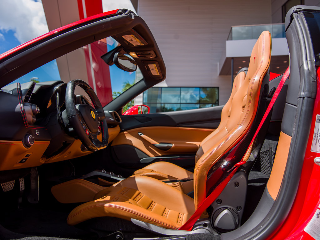 Certified 2019 Ferrari 488 Spider RWD image 10