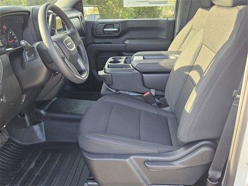 New 2026 GMC Sierra 2500 Pro image 9