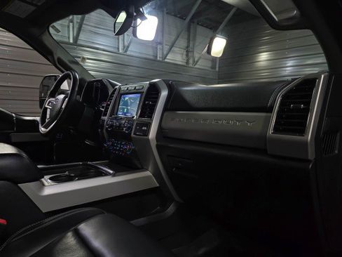 Used 2020 Ford F350 Lariat w/ Lariat Ultimate Package image 15