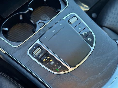 Certified 2022 Mercedes-Benz GLC 300 GLC 300 image 32