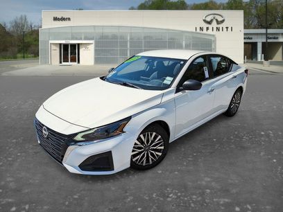 Used 2025 Nissan Altima 2.5 SV