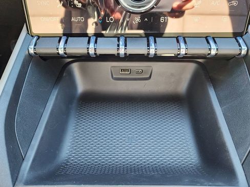 New 2026 GMC Terrain Elevation w/ Elevation Premium Package image 30