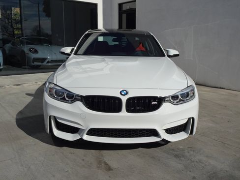 Used 2017 BMW M3 image 2