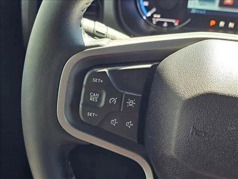 Used 2022 Ford Bronco Wildtrak image 18