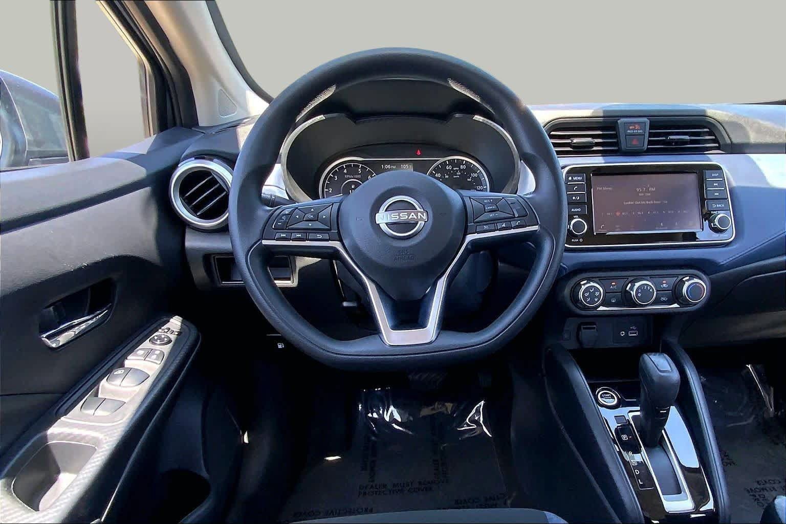 Used 2024 Nissan Versa SV FWD image 6