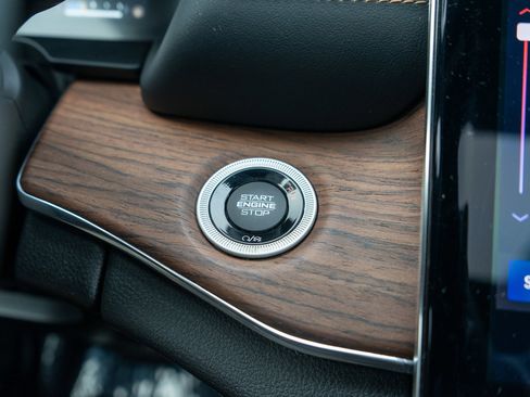 Used 2024 Jeep Grand Cherokee Summit w/ Adv Protech Group IV image 24