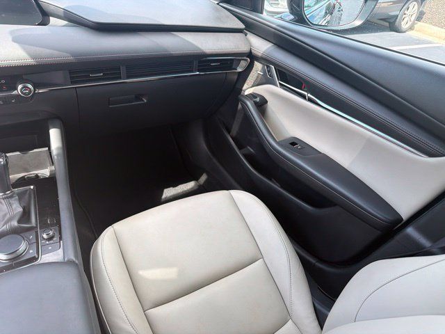 Used 2019 MAZDA MAZDA3 AWD Hatchback w/ Preferred Pkg image 25