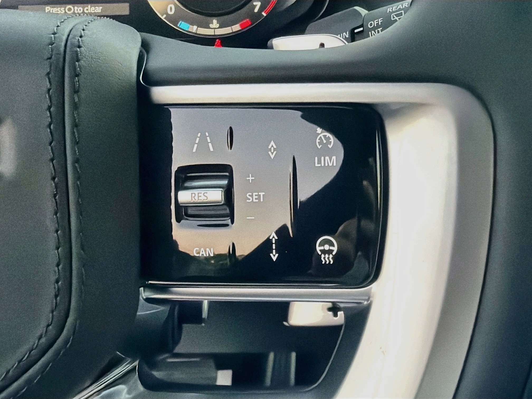 New 2027 Land Rover Range Rover SE AWD/4WD image 39