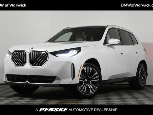 Used 2025 BMW X3 xDrive30i w/ Premium Package image 1