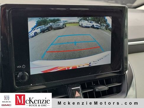 Used 2023 Toyota Corolla LE FWD image 15