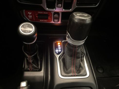 Certified 2021 Jeep Wrangler Unlimited Rubicon image 23