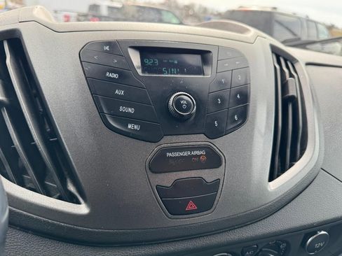 Used 2019 Ford Transit 250 130 Low Roof image 15