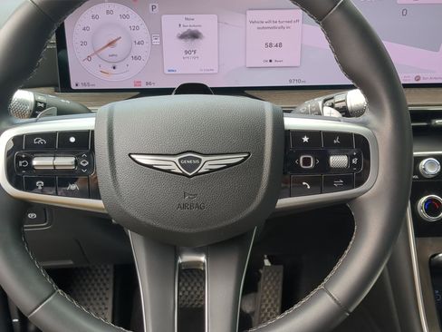 Used 2025 Genesis GV80 2.5T Advanced AWD/4WD image 12