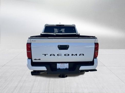 Used 2024 Toyota Tacoma TRD Off-Road AWD/4WD image 7
