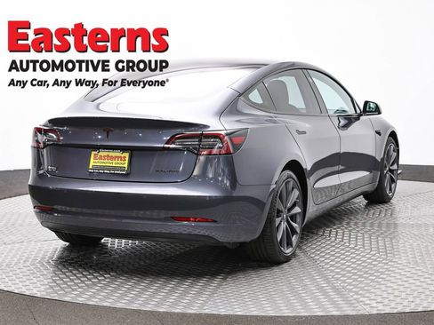 Used 2018 Tesla Model 3 Long Range image 5