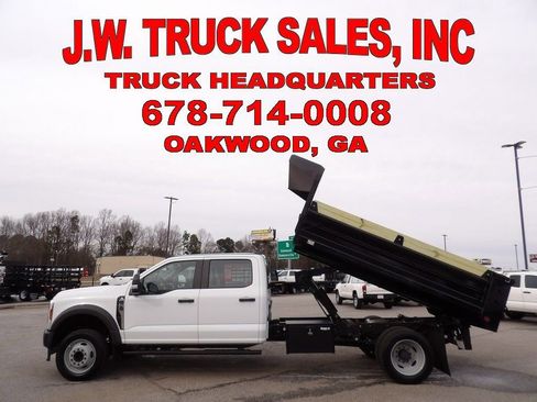 Used 2024 Ford F550 image 2