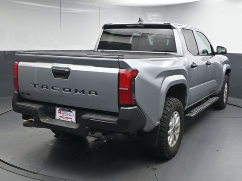 Used 2024 Toyota Tacoma SR image 8