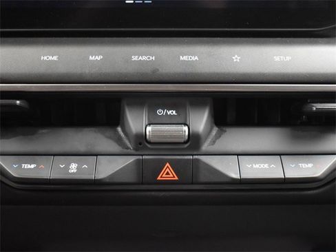 Certified 2024 Kia EV9 Light Long Range image 20