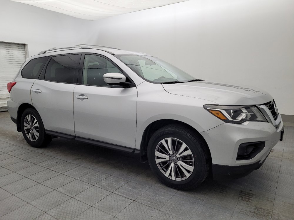 Used 2019 Nissan Pathfinder S AWD/4WD image 11