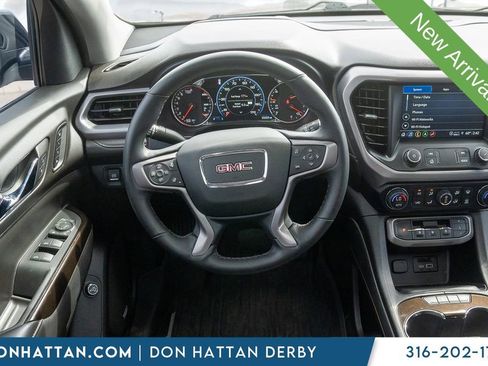 Used 2023 GMC Acadia AT4 w/ Technology Package image 5