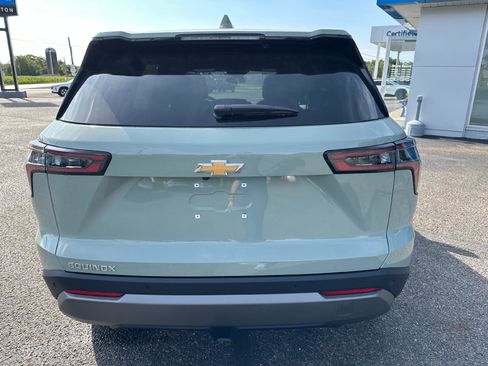 New 2026 Chevrolet Equinox LT w/ Convenience Package II image 6