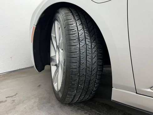 Used 2016 Cadillac ELR FWD image 25