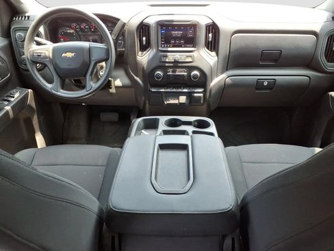 Used 2021 Chevrolet Silverado 1500 Custom AWD/4WD image 13