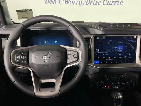 New 2026 Ford Bronco Outer Banks w/ Sasquatch Package image 17