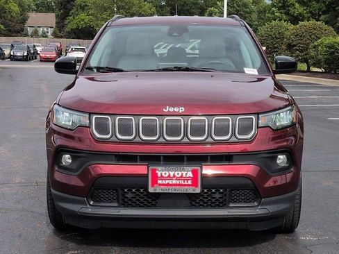 Used 2022 Jeep Compass Latitude FWD image 4