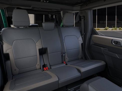 Used 2025 Ford Bronco Big Bend AWD/4WD image 11