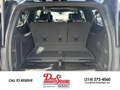 New 2026 GMC Yukon XL Denali Ultimate AWD/4WD image 25