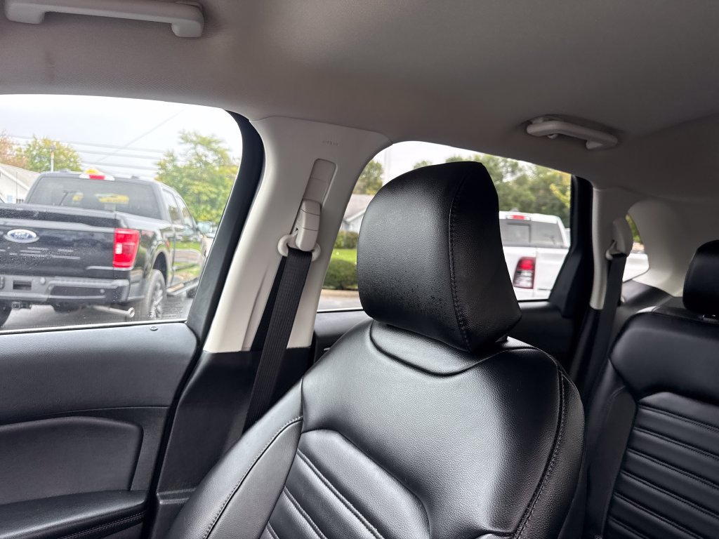 Used 2023 Ford Edge SEL w/ Convenience Package AWD/4WD image 37