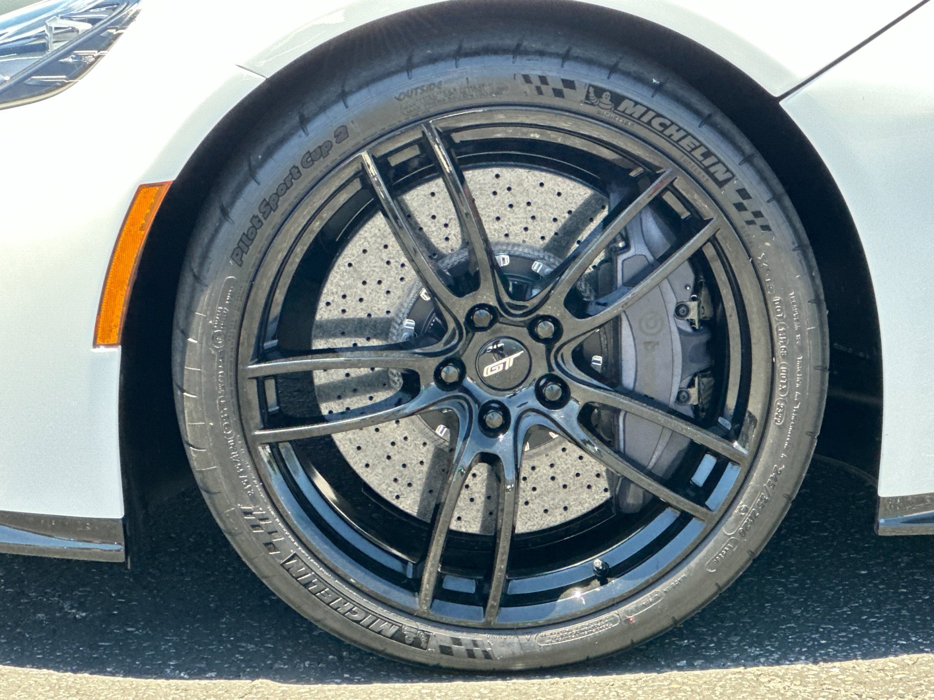Used 2022 Ford GT RWD image 30