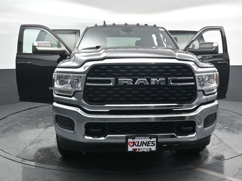 Used 2022 RAM 2500 Big Horn w/ Snow Chief Group image 48