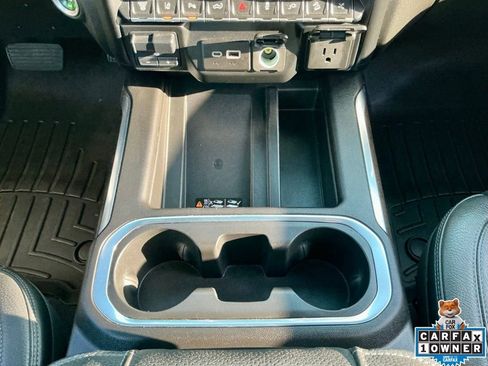 Used 2022 GMC Sierra 2500 Denali image 38