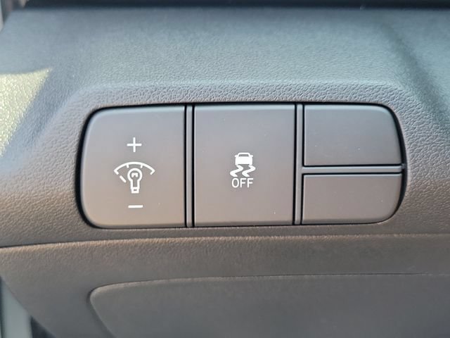 New 2026 Hyundai Elantra SEL Sport FWD image 19