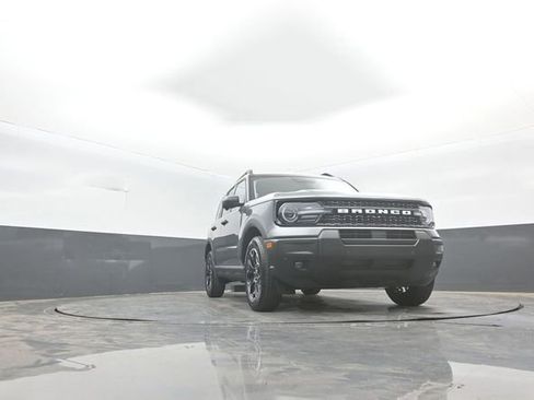 New 2026 Ford Bronco Sport Outer Banks w/ Outer Banks Tech Package+ AWD/4WD image 35