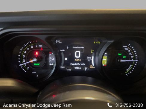 Used 2025 Jeep Wrangler Unlimited Sahara w/ Safety Group image 15
