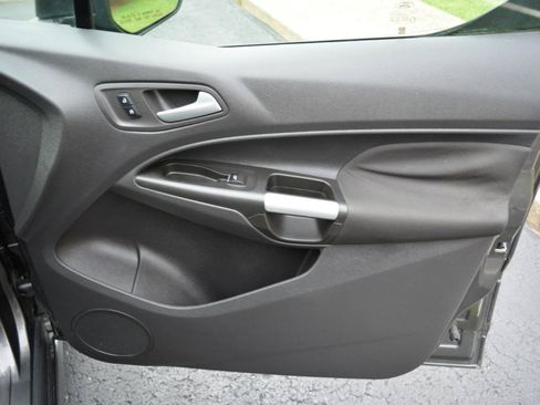 Used 2015 Ford Transit Connect XLT FWD image 17