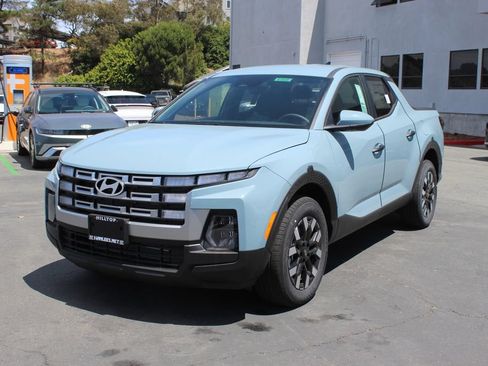 New 2026 Hyundai Santa Cruz SE AWD/4WD image 3