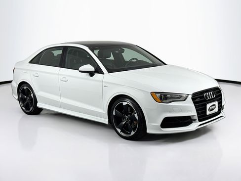 Used 2016 Audi A3 2.0T Premium image 2