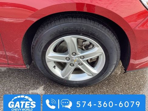 Used 2024 Chevrolet Malibu LT image 29