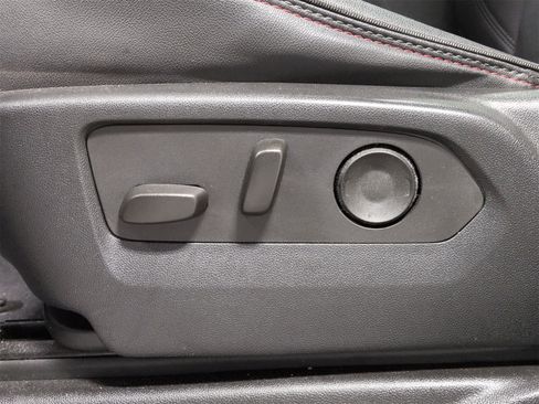 Used 2023 Chevrolet Tahoe RST w/ Luxury Package image 18