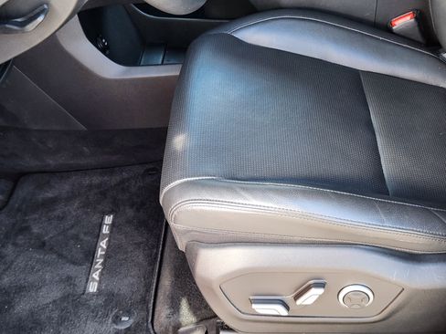 Certified 2024 Hyundai Santa Fe Limited image 9