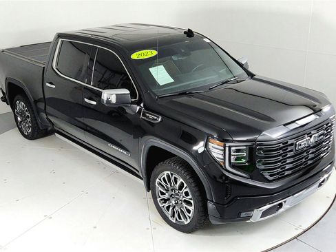Used 2023 GMC Sierra 1500 Denali Ultimate AWD/4WD image 11