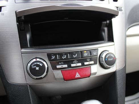 Used 2013 Subaru Outback 2.5i Premium image 30