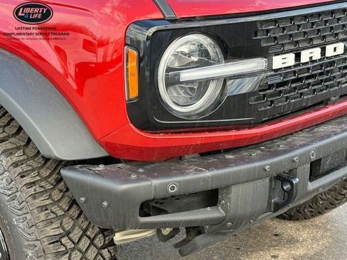 Certified 2023 Ford Bronco Wildtrak image 10