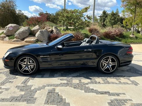 Used 2004 Mercedes-Benz SL 55 AMG image 8