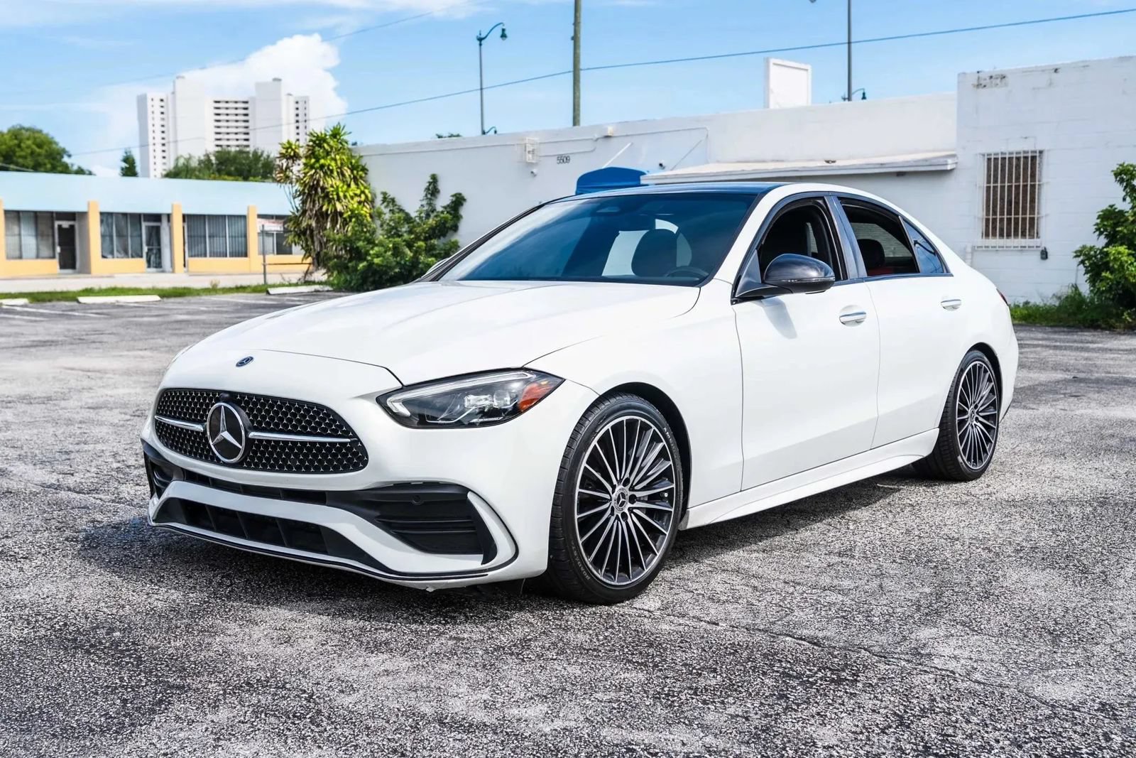 Used 2022 Mercedes-Benz C 300 Sedan image 3