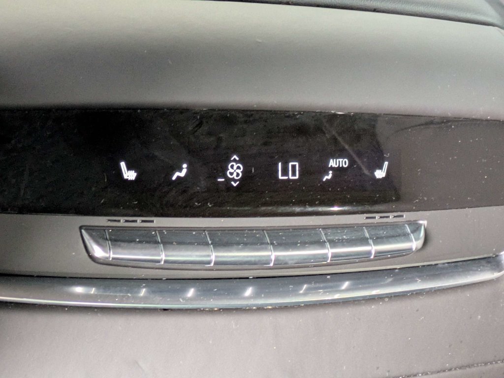 Used 2025 Cadillac Escalade V AWD/4WD image 23